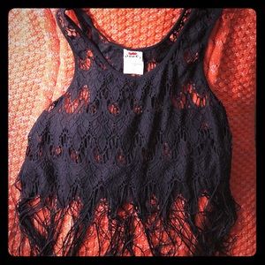 Black fringe top 🖤